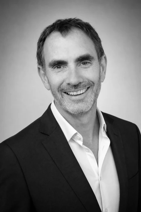 Dr Jonathan Sykes